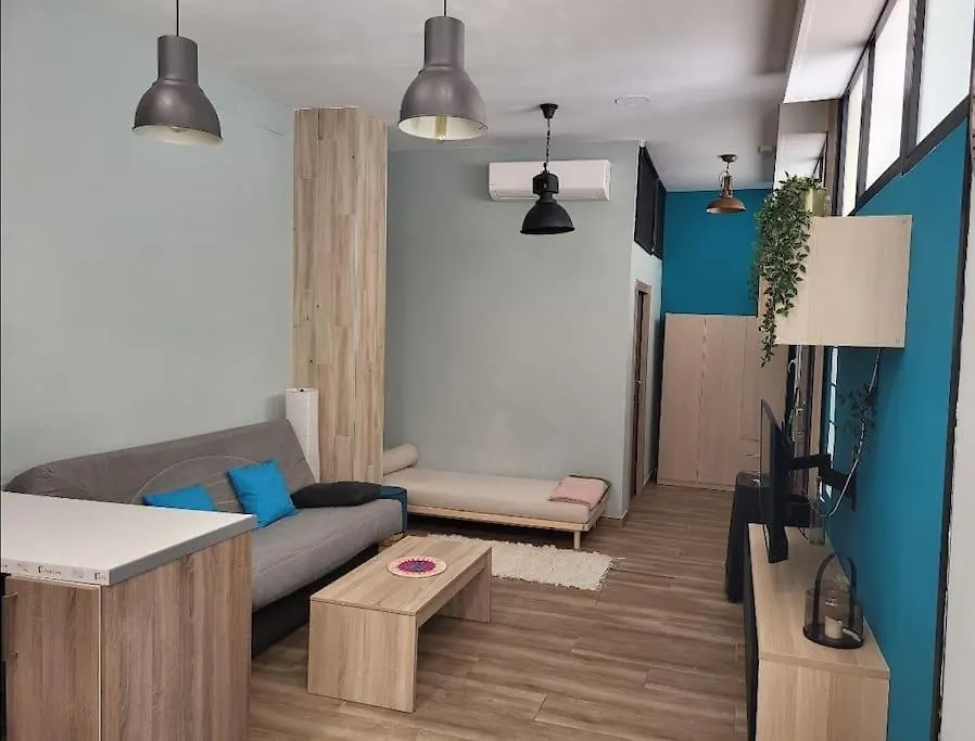 Studio Type Loft Malaga Gare De Trains Et Plage 0*,  Spain