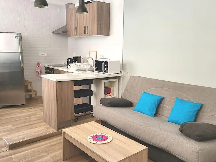 Studio Type Loft Malaga Gare De Trains Et Plage Apartment